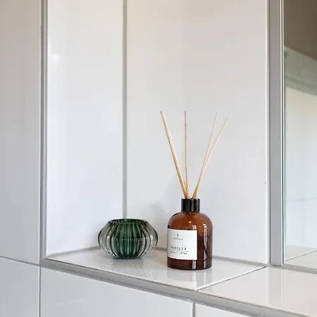 Design Studio - Wifi Und Netflix Chemnitz Extérieur photo